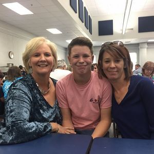 Meet your Posher, Amy